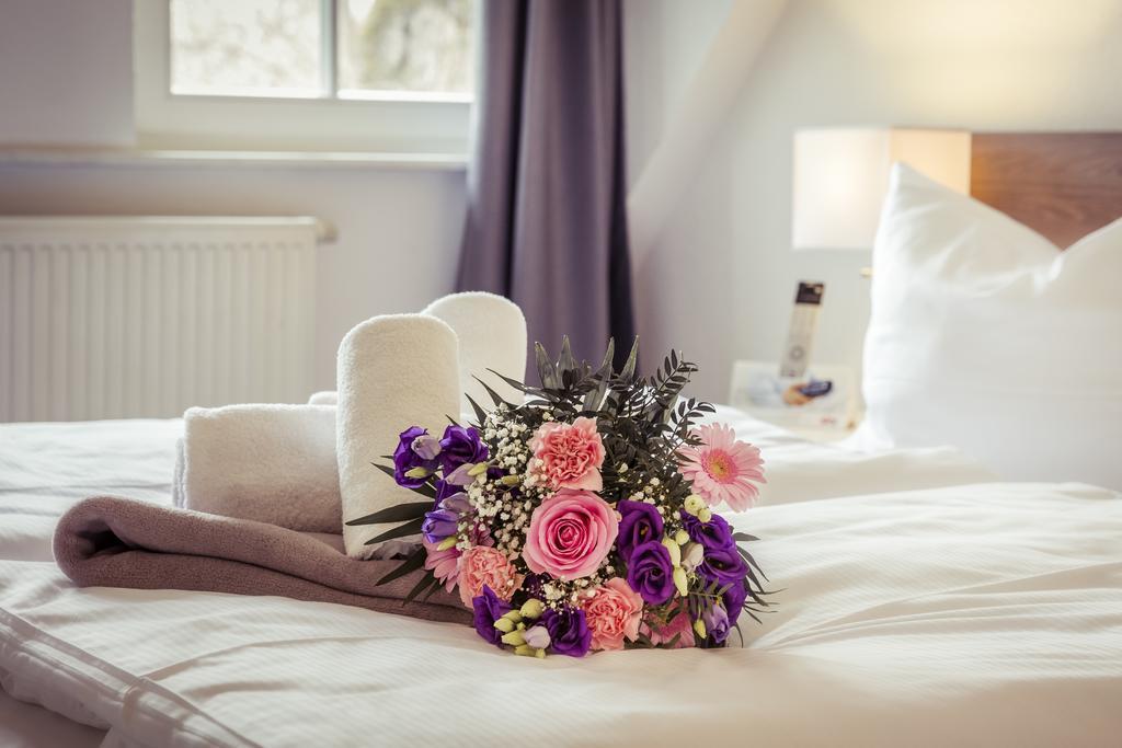 Hotel Am Rugard Bergen Auf Rugen Luaran gambar