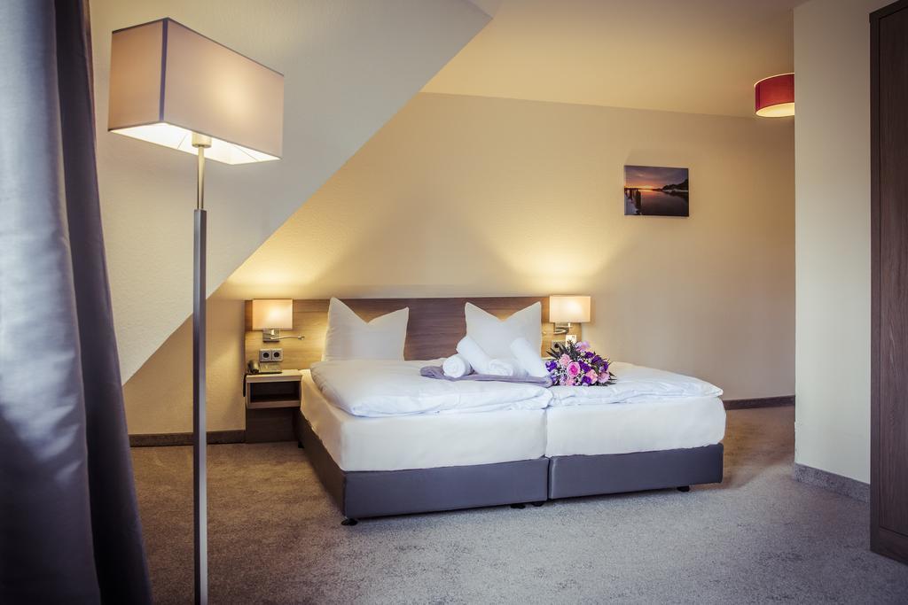 Hotel Am Rugard Bergen Auf Rugen Luaran gambar