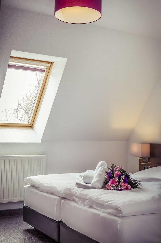 Hotel Am Rugard Bergen Auf Rugen Luaran gambar